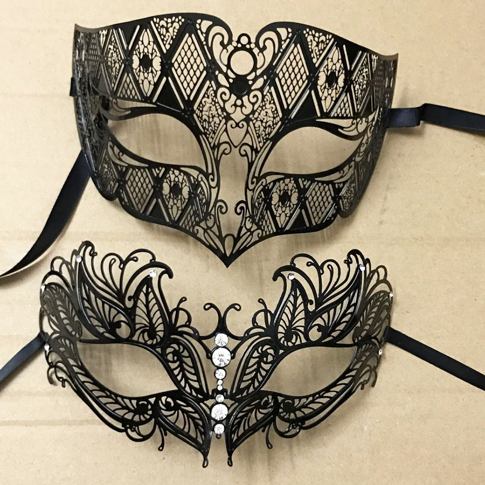 Luxury Silver Men Women Lovers - огляд і ціна Black Face Mask Pack